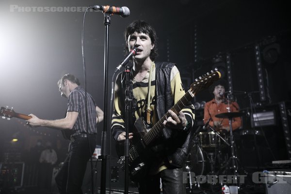 BLACK LIPS - 2021-12-02 - PARIS - Trabendo - Cole Alexander - Jared Swilley - Oakley Munson